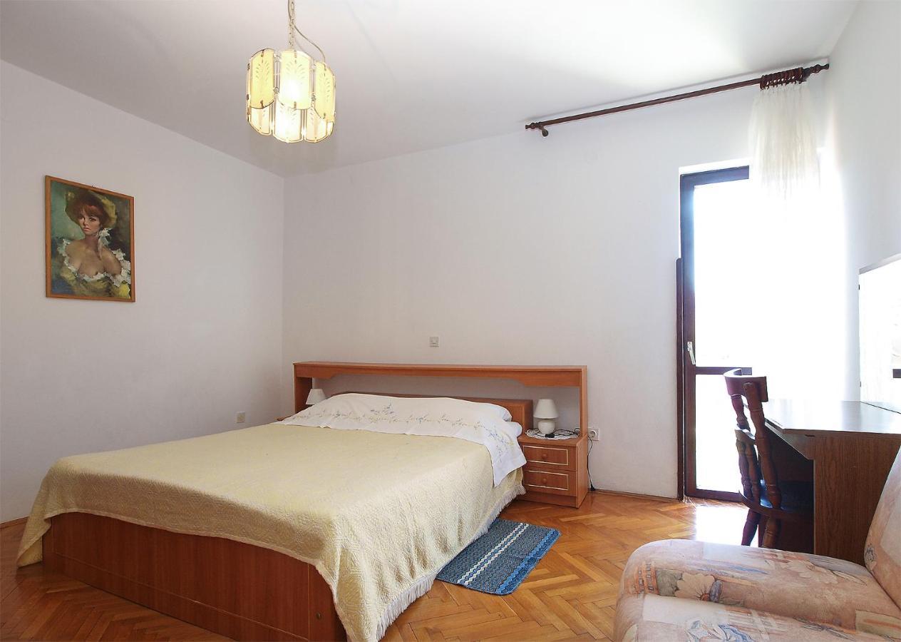 Apartments Evelina 1057 Pjescana Uvala Exteriér fotografie